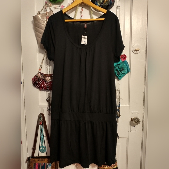 Sold ●Old Navy dess, - Picture 2 of 4